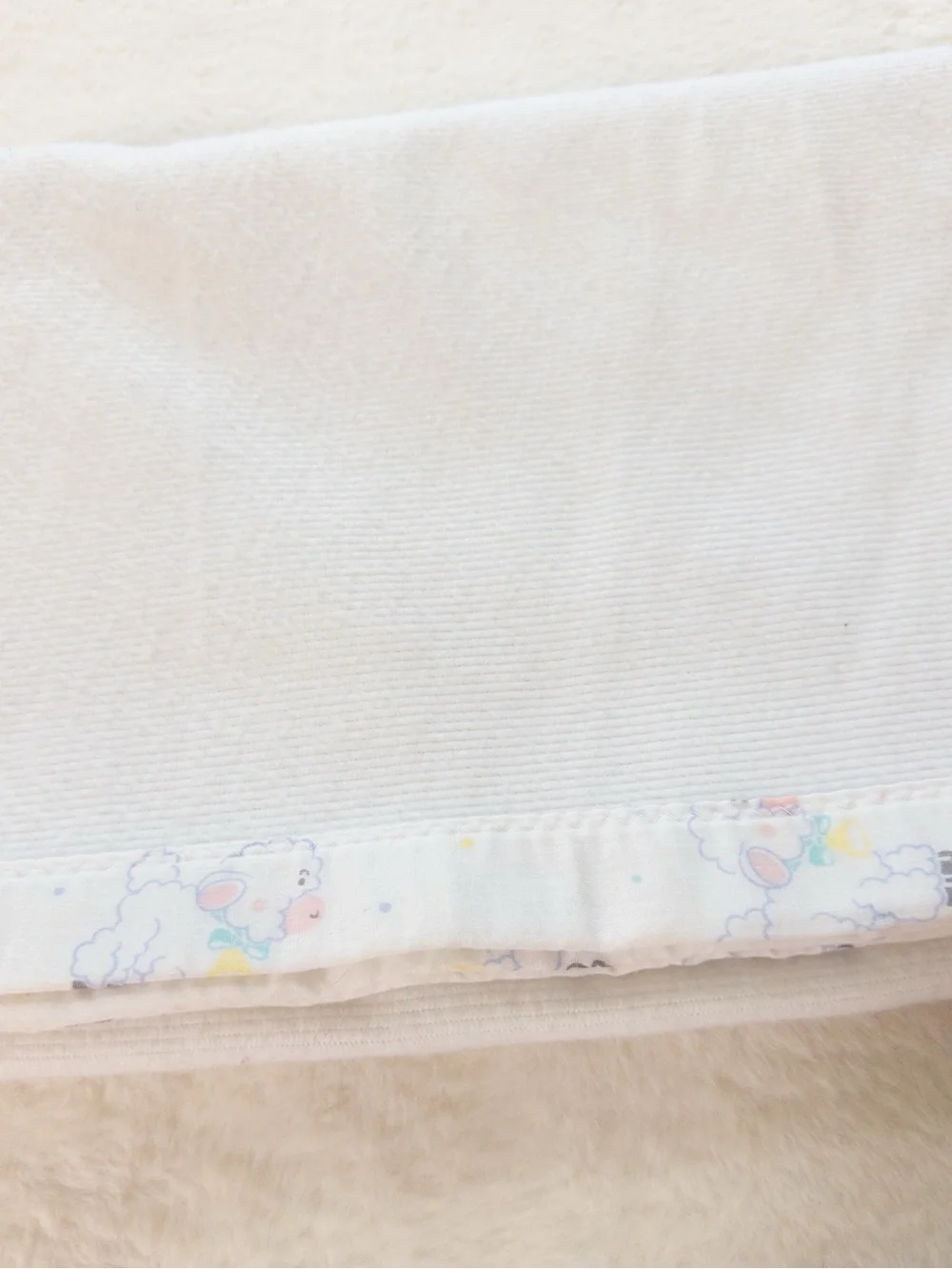 Vintage 90s Crib Blanket Lamb Print Trim White Cotton Baby Blanket 52”x34.5”